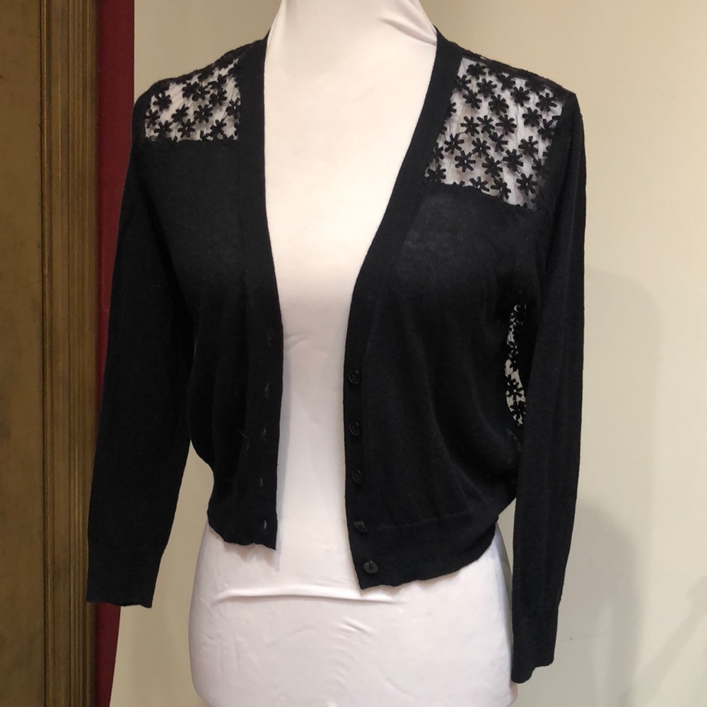 Sweater project black flower button cardigan